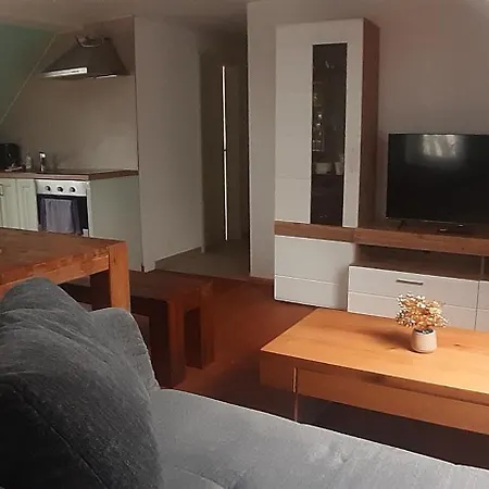 3-zimmer Fuer 6-8 Personen Nahe Muenchen, Fuerstenfeldbruck, Augsburg, Landsberg, Ammersee *