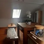 Apartment 3-zimmer Fuer 6-8 Personen Nahe Muenchen, Fuerstenfeldbruck, Augsburg, Landsberg, Ammersee *