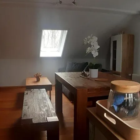 Apartmán 3-zimmer Fuer 6-8 Personen Nahe Muenchen, Fuerstenfeldbruck, Augsburg, Landsberg, Ammersee *